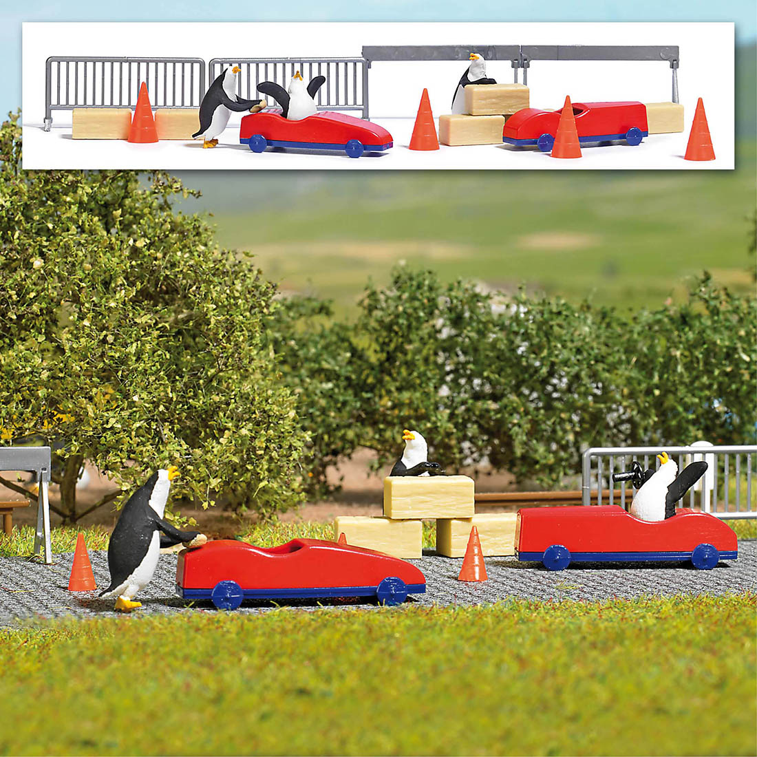 070-7924 - H0 - A-Set: Pinguine Seifenkisten